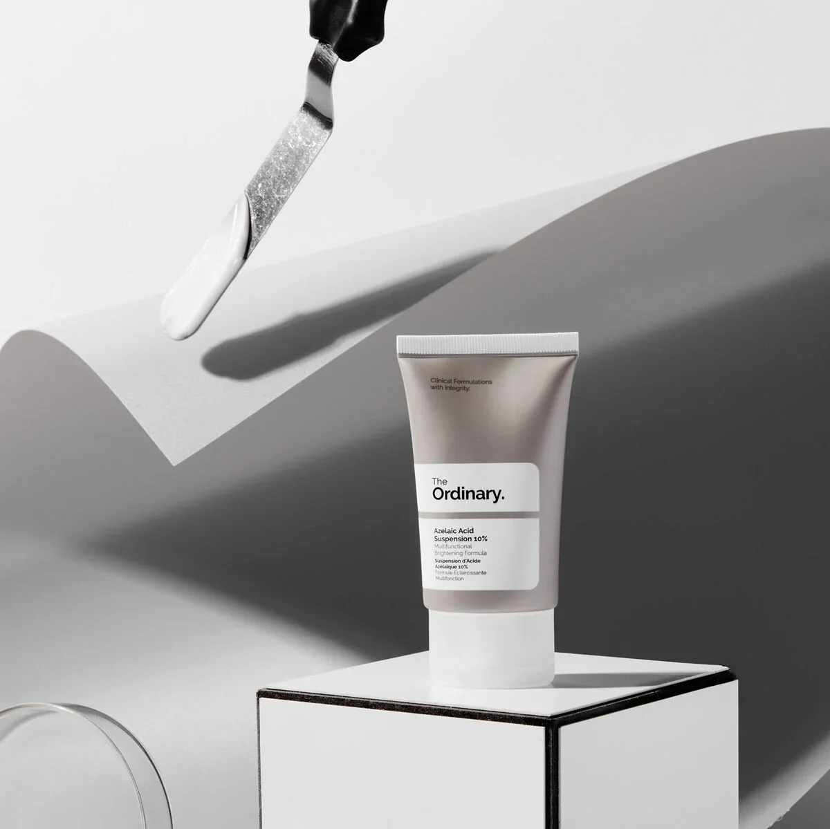 Azelaic Acid 10% Suspension Brightening Cream - Image 2