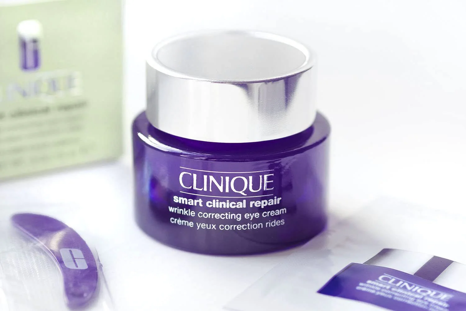 Smart Clinical Repair‚ Wrinkle Correcting Eye Cream - Image 2