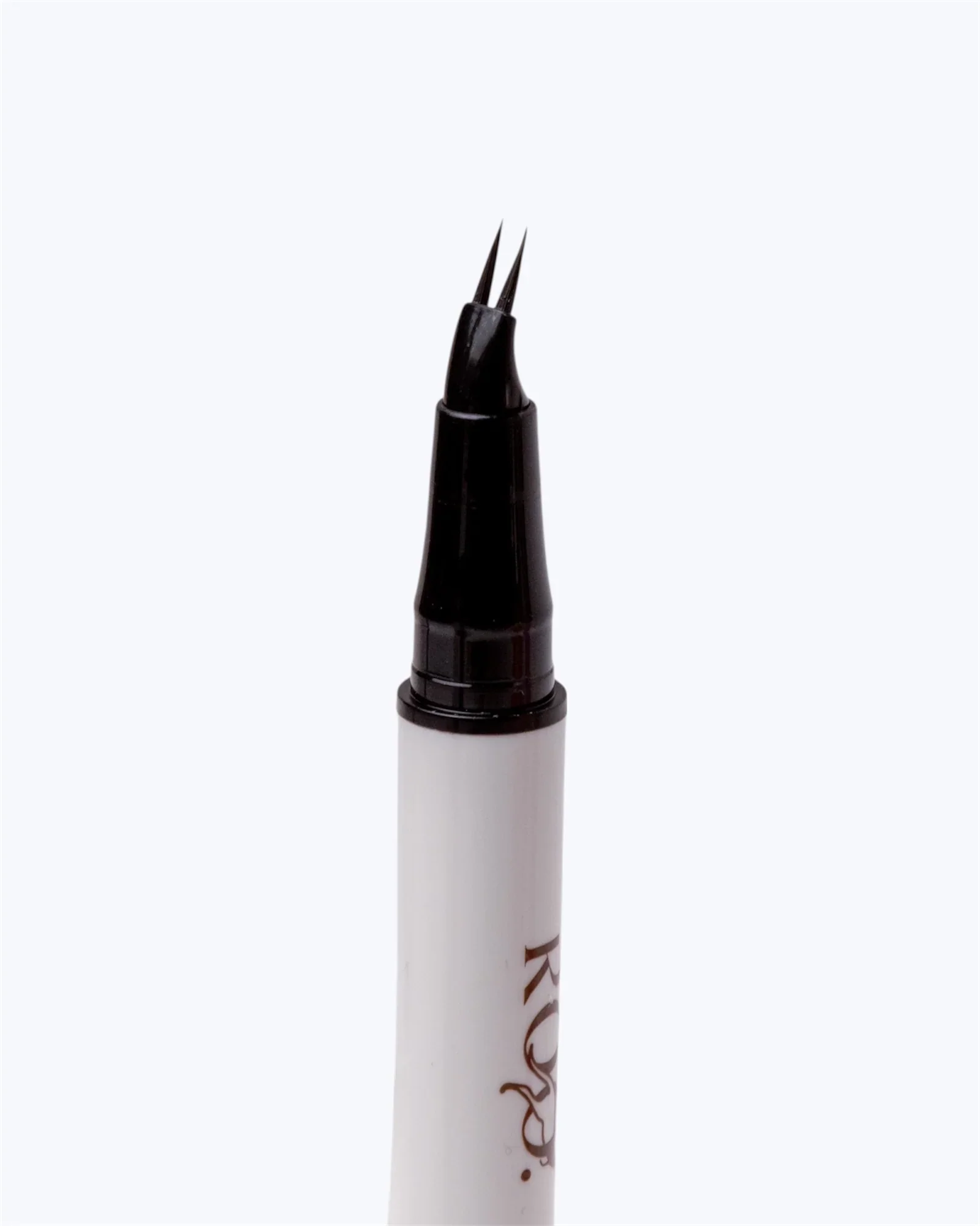 DUAL CURVED EYEBROW LINER