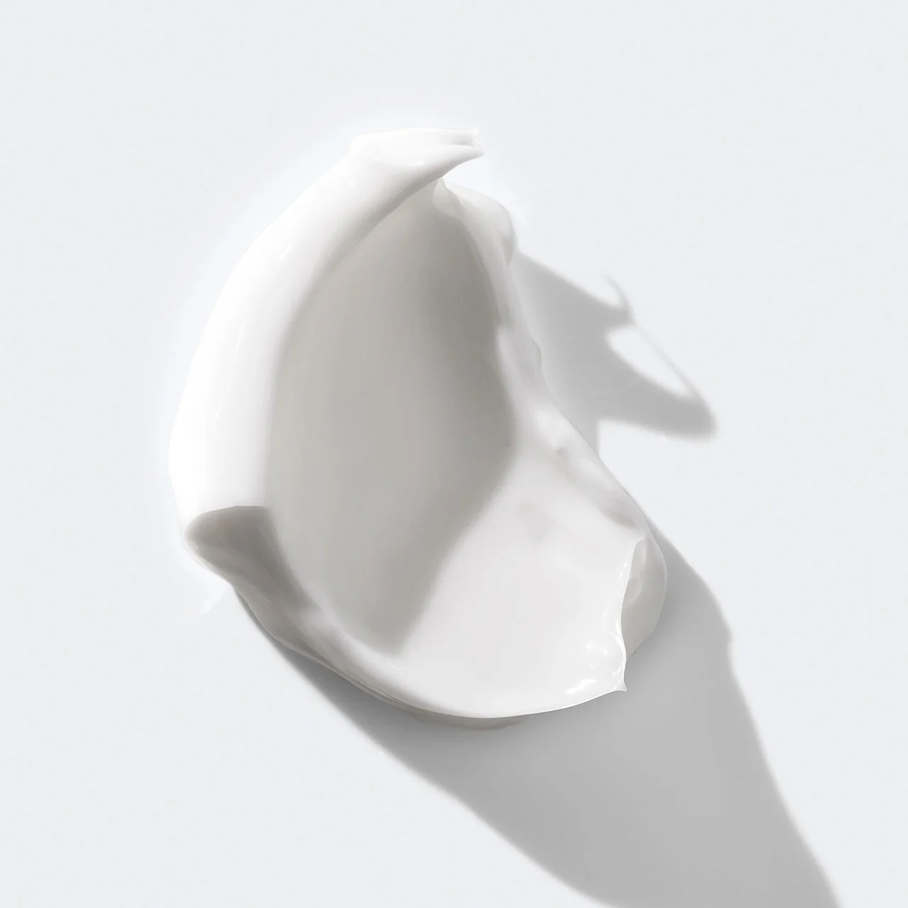 Even Better Brightening Moisturizer SPF 20 - Very Dry To Dry Combination - Image 2