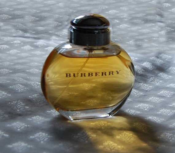 For Women - Eau de Parfum - Image 3