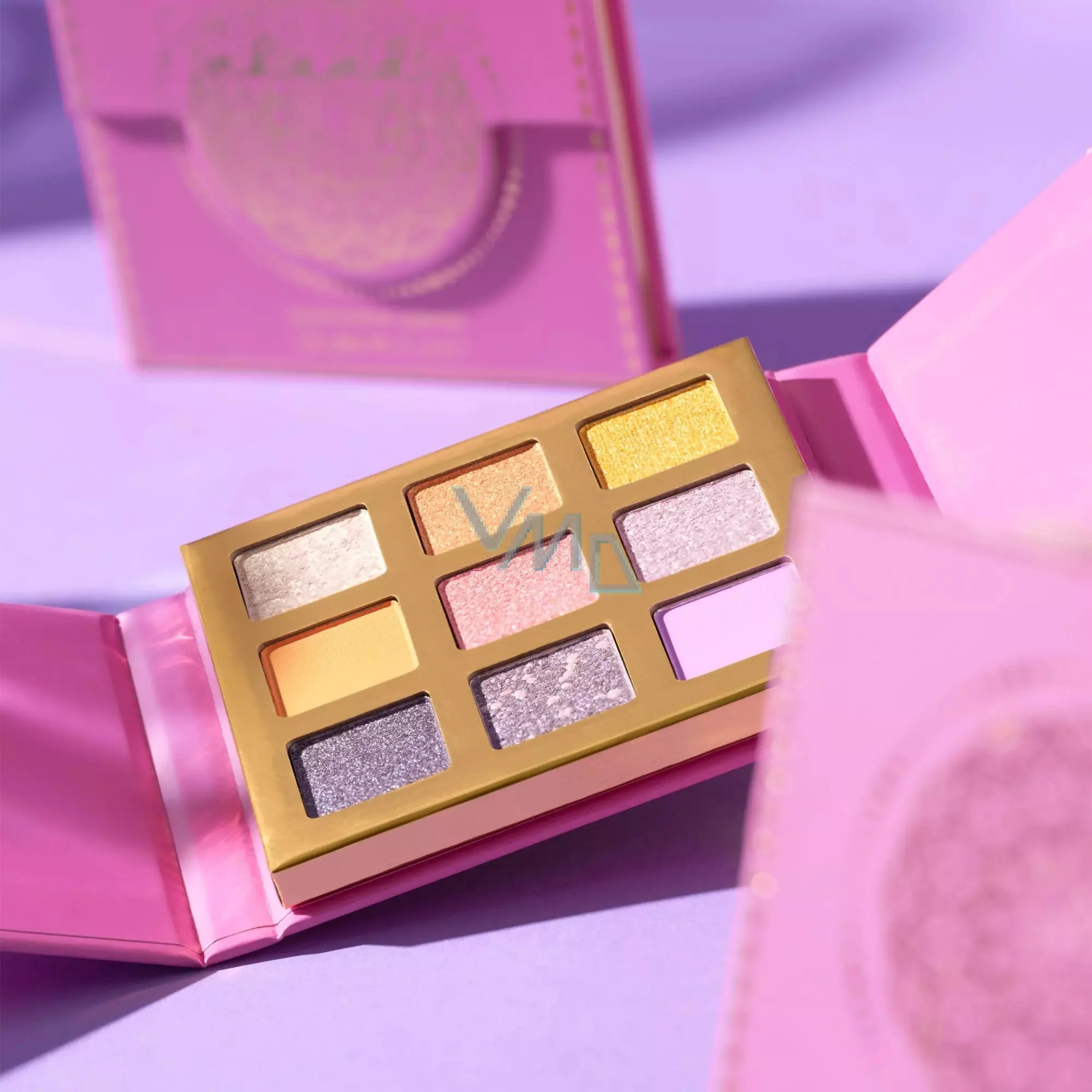 Golden Days Ahead Eye Shadow