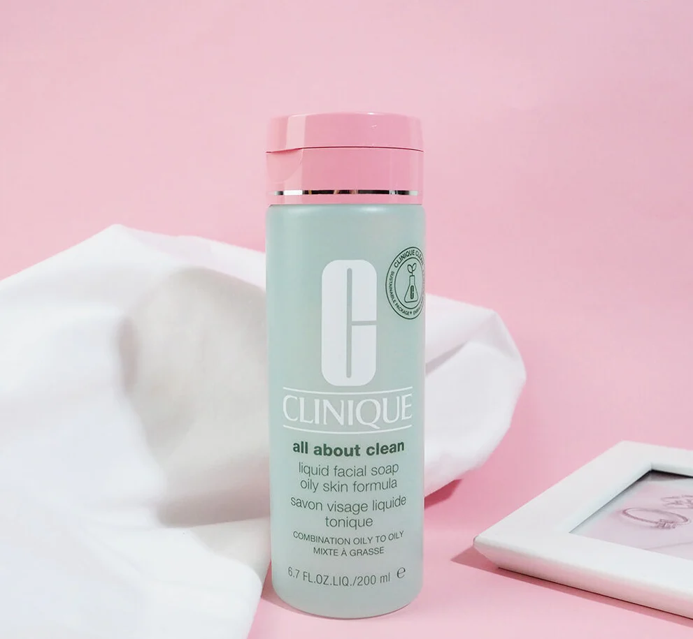 Liquid Facial Soap Oily Skin Formula - Combination Oily to Oily Skin - Image 2
