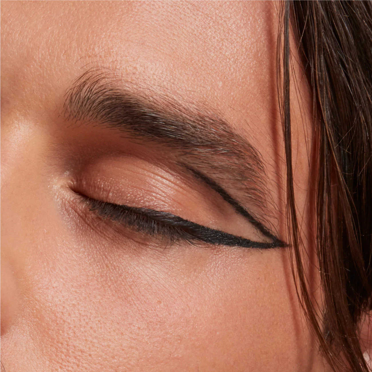 Epic Wear Liner Stick, Long-Lasting Eyeliner Pencil - Image 7
