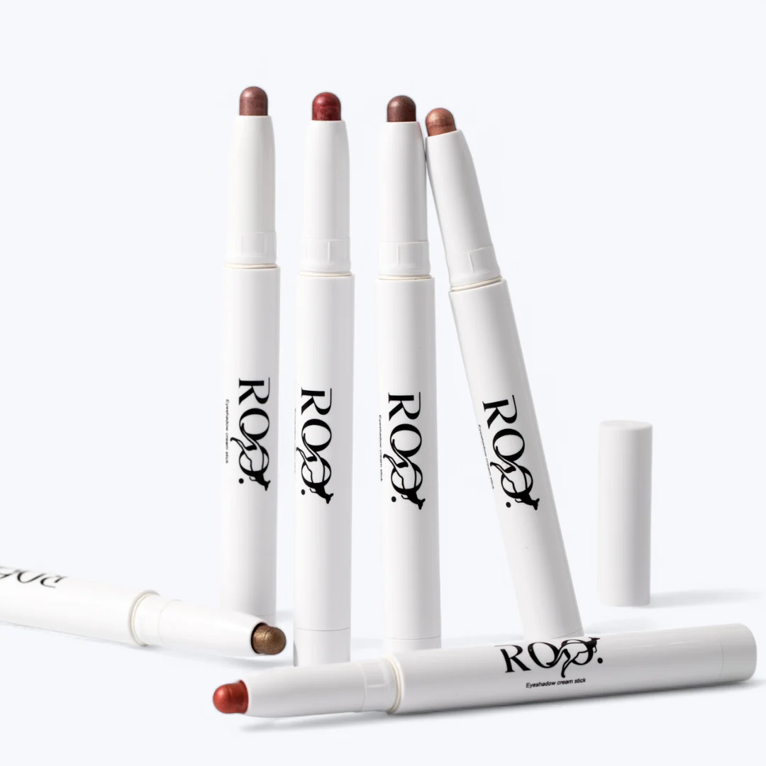Roo Eyeshadow Stick - Image 3