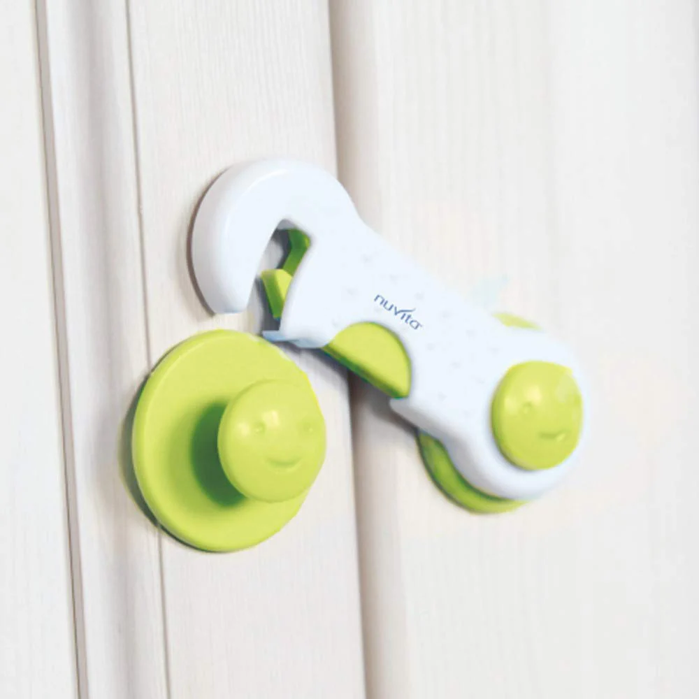 Safety Lock for Cabinet 7502 - Image 2
