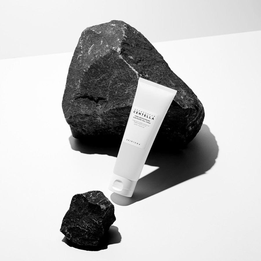 Tone Brightening Cleansing Gel Foam - Image 5