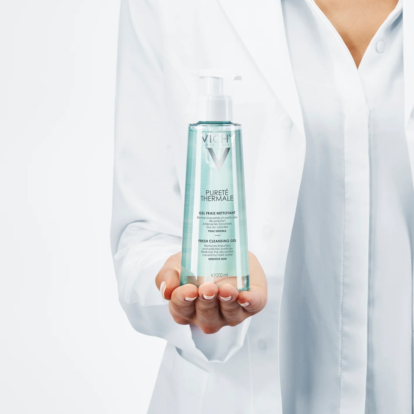 Vichy Purete Thermale Fresh Cleansing Gel for Normal/Combination Skin With Vitamin B5 - Image 5